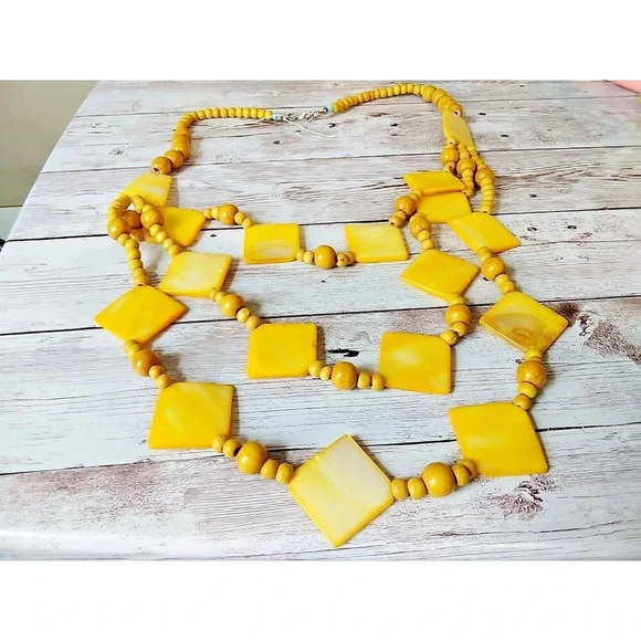 Bold Yellow Wood and Shell Beaded Necklace - Picture 1 of 7